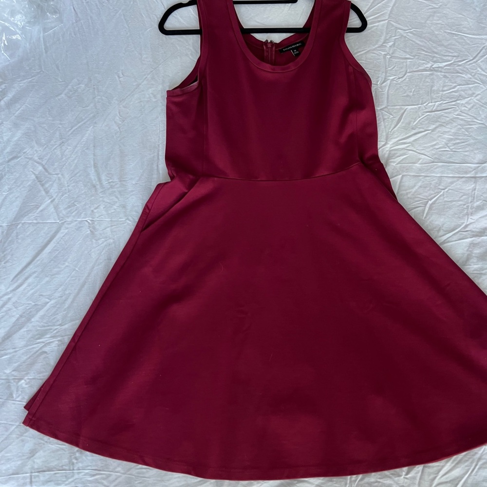 Banana Republic Sleeveless Mini Dress in Burgundy